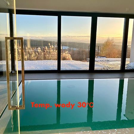 Villa Relax With Swimming Pool And Mountain View Bukow Екстериор снимка