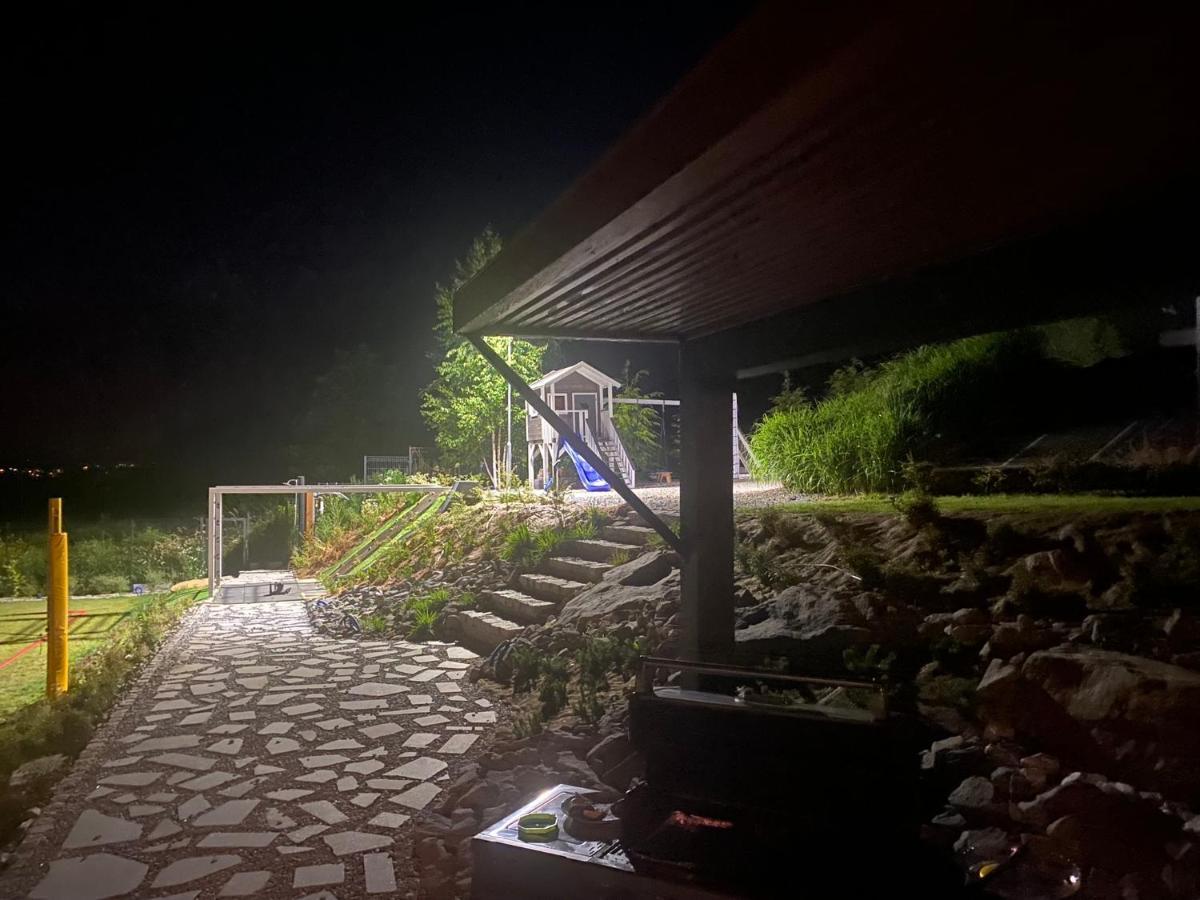 Villa Relax With Swimming Pool And Mountain View Bukow Екстериор снимка