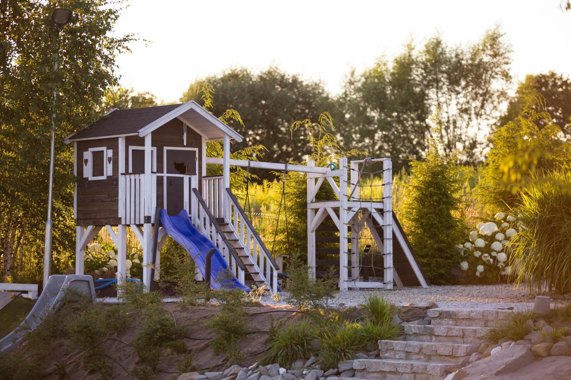 Villa Relax With Swimming Pool And Mountain View Bukow Екстериор снимка