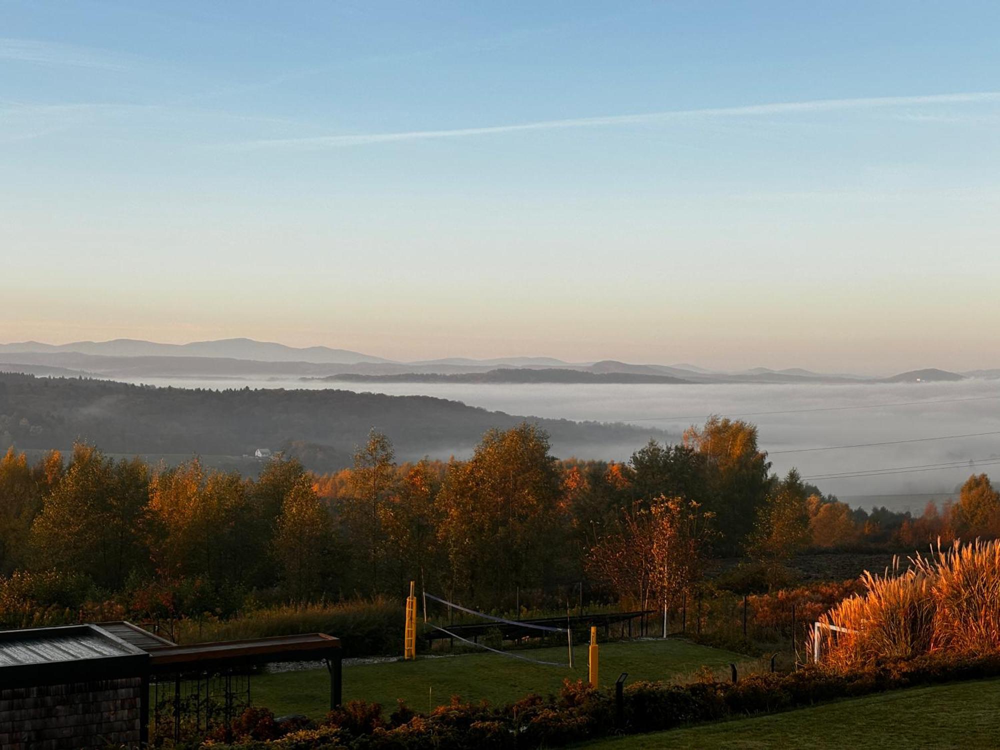 Villa Relax With Swimming Pool And Mountain View Bukow Екстериор снимка