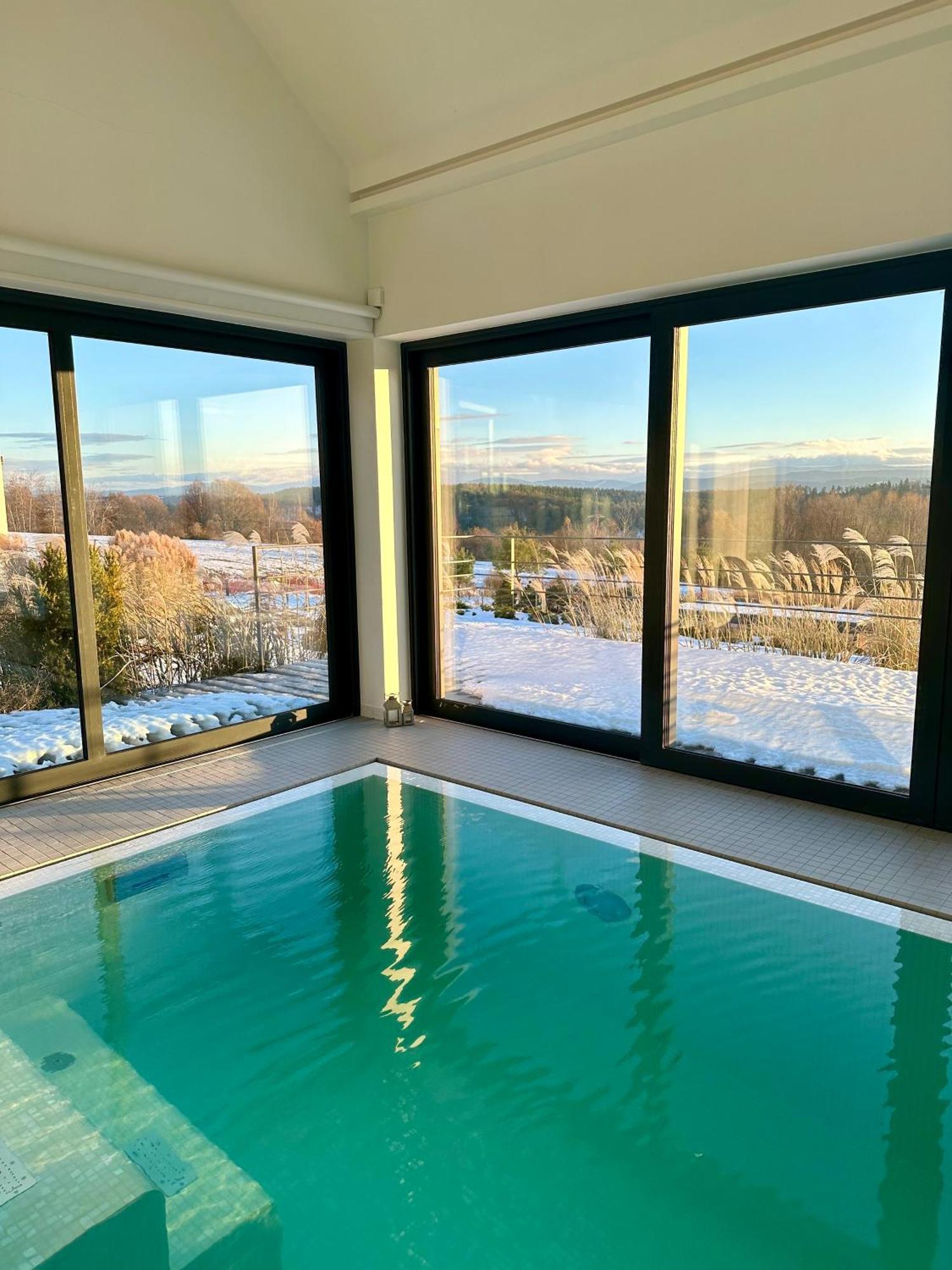 Villa Relax With Swimming Pool And Mountain View Bukow Екстериор снимка