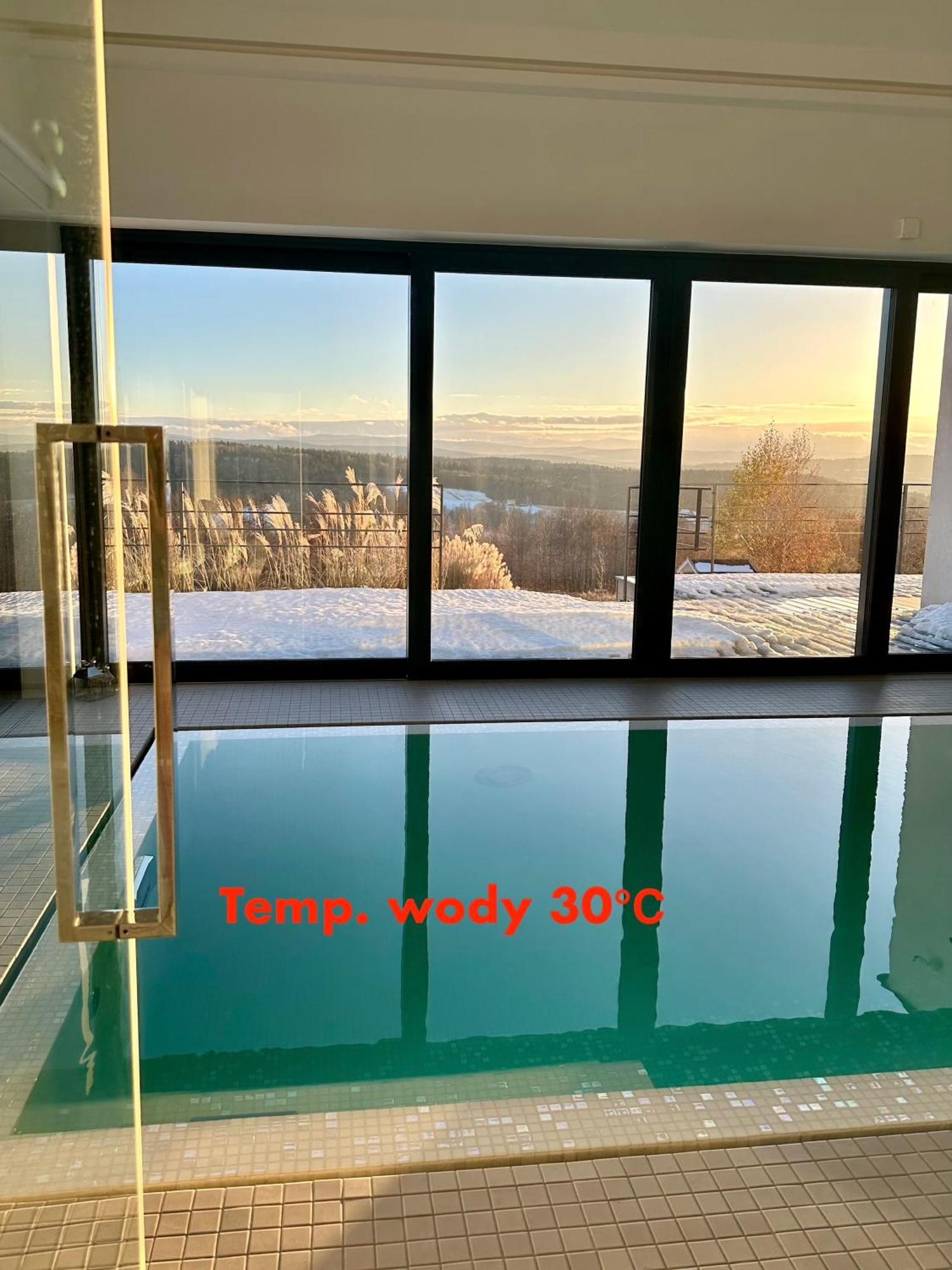 Villa Relax With Swimming Pool And Mountain View Bukow Екстериор снимка